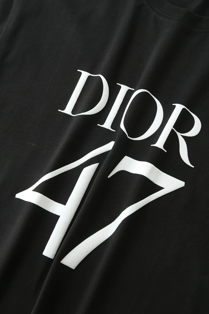 OVERSIZE DIOR NEGRO CON BLANCO